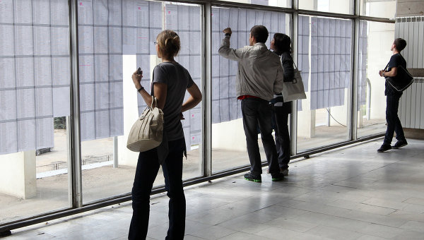 Список зачисленных в медицинский колледж дгму, которым необходимо заполнить договор об оплате