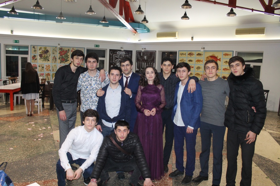 Концерт посвященный Международному женскому дню !