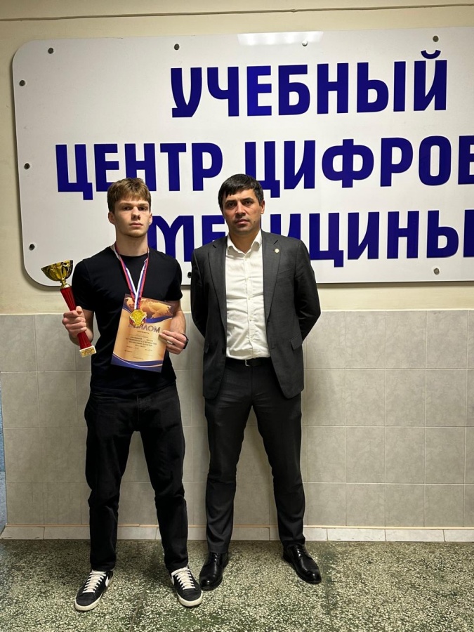 Студент Медколледжа ДГМУ стал победителем первенства РД по савату