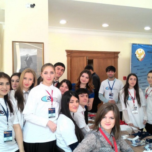 Я помощник президента...68