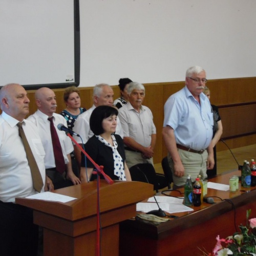 Вручение дипломов...262