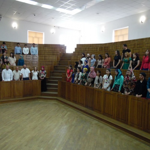 Вручение дипломов...263