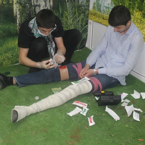 Внутривузовская олимпиада по оказанию первой помощи "Спаси и сохрани"