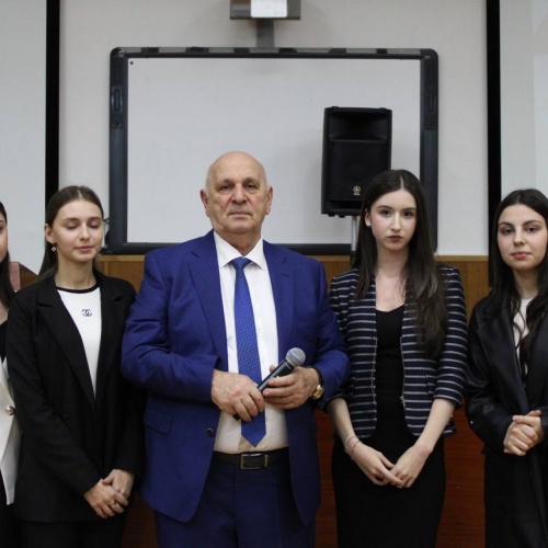 29.10.2022 года в стенах биологического корпуса Дагестанского государственного медицинского университета прошло мероприятие:«Посвящение в студенты первокурсников»,