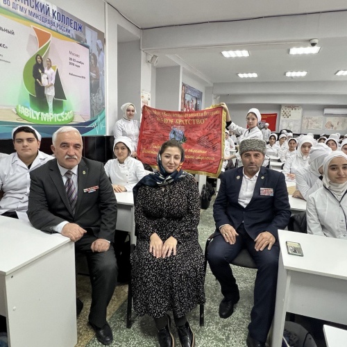 Кураторский час на тему «Герои нашего времени»